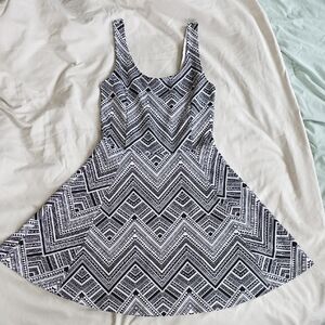 H&M Black & White Geometric Scoop Neck Mini Dress